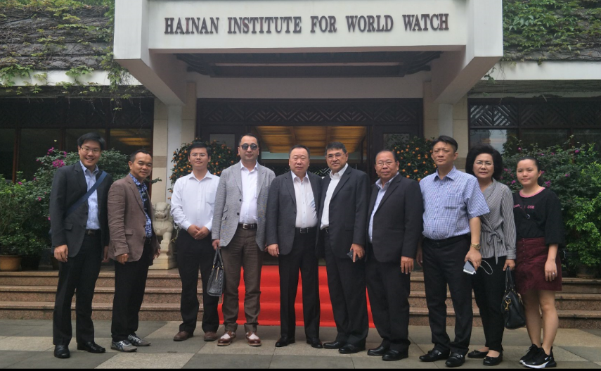 泰中文化经济协会代表团访问我院